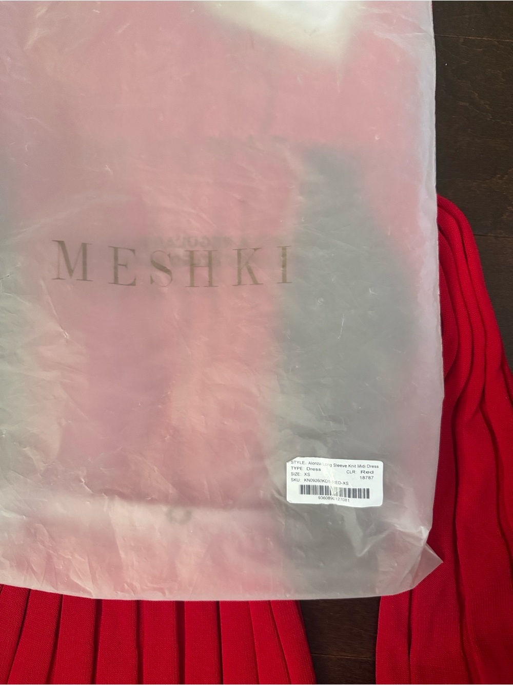 Meshki Off-Shoulder Ribbed Red Maxi Dress - Picture 5 of 5
